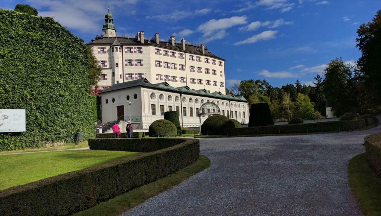 Apartment Am Inn Innsbruck Exteriör bild