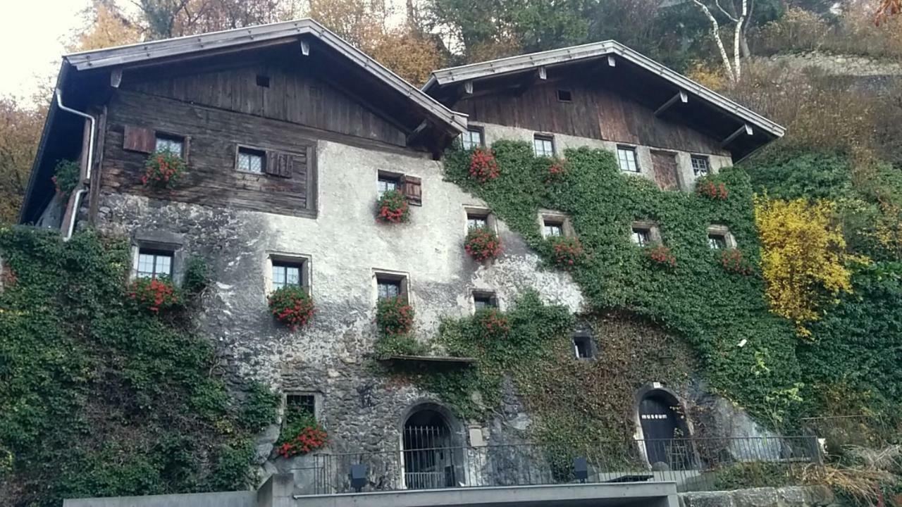 Apartment Am Inn Innsbruck Exteriör bild
